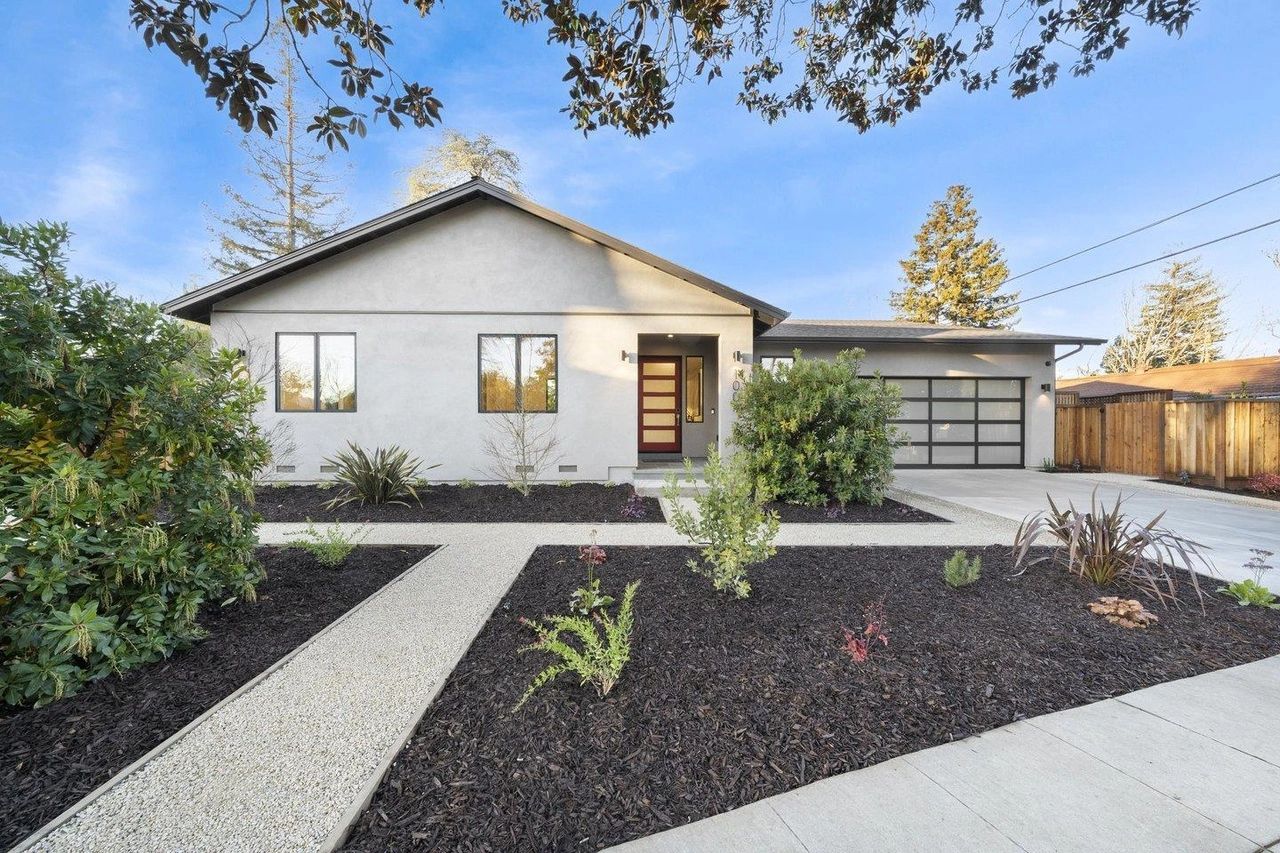 Modern residential design visualization